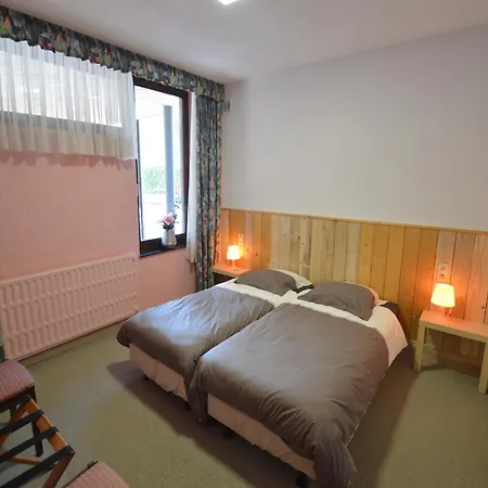 With Pool & Sauna Dom wakacyjny *