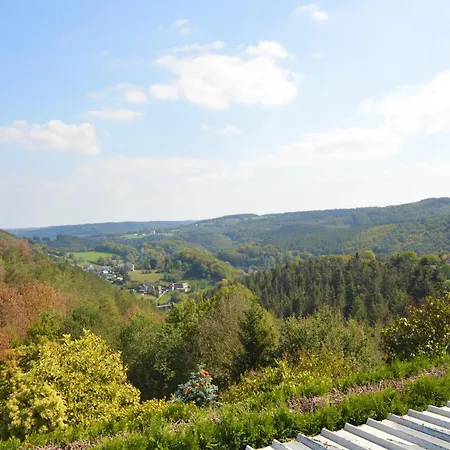 Сasa de vacaciones With Pool & Sauna *