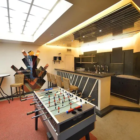 Dom wakacyjny With Pool & Sauna *