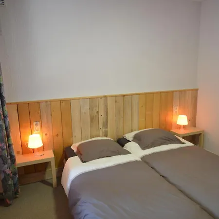 Semesterbostad A House With Pool Sauna Bubble Bath Billiards